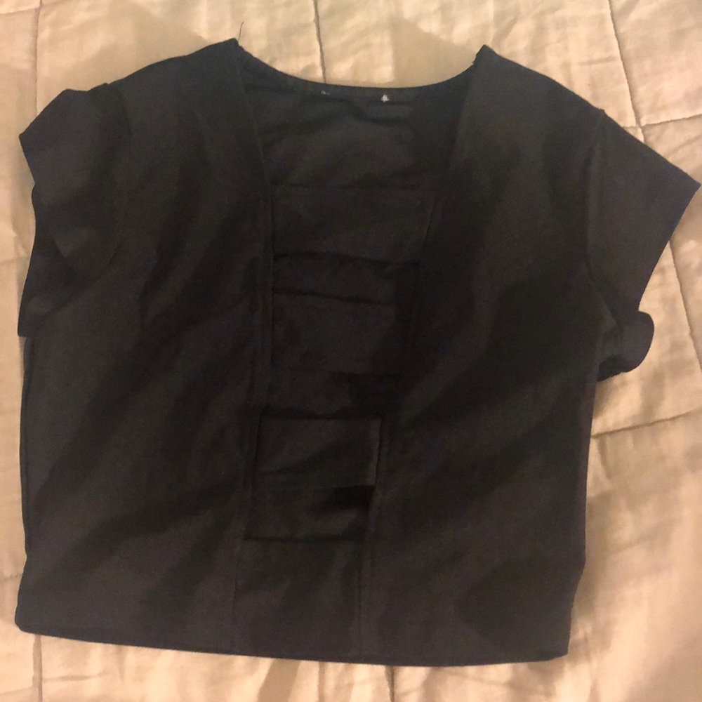 Black crop top